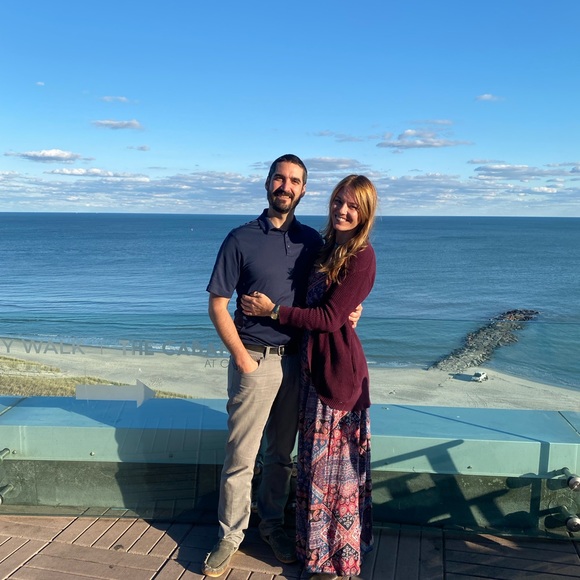 Meet your Posher, Amanda - Picture 3 of 6